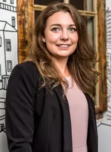 Emma Kafle, Fastighetsbyrån Sigtuna